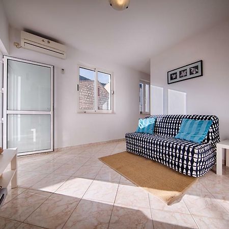 Apartments Marinkovic Komiza Ngoại thất bức ảnh